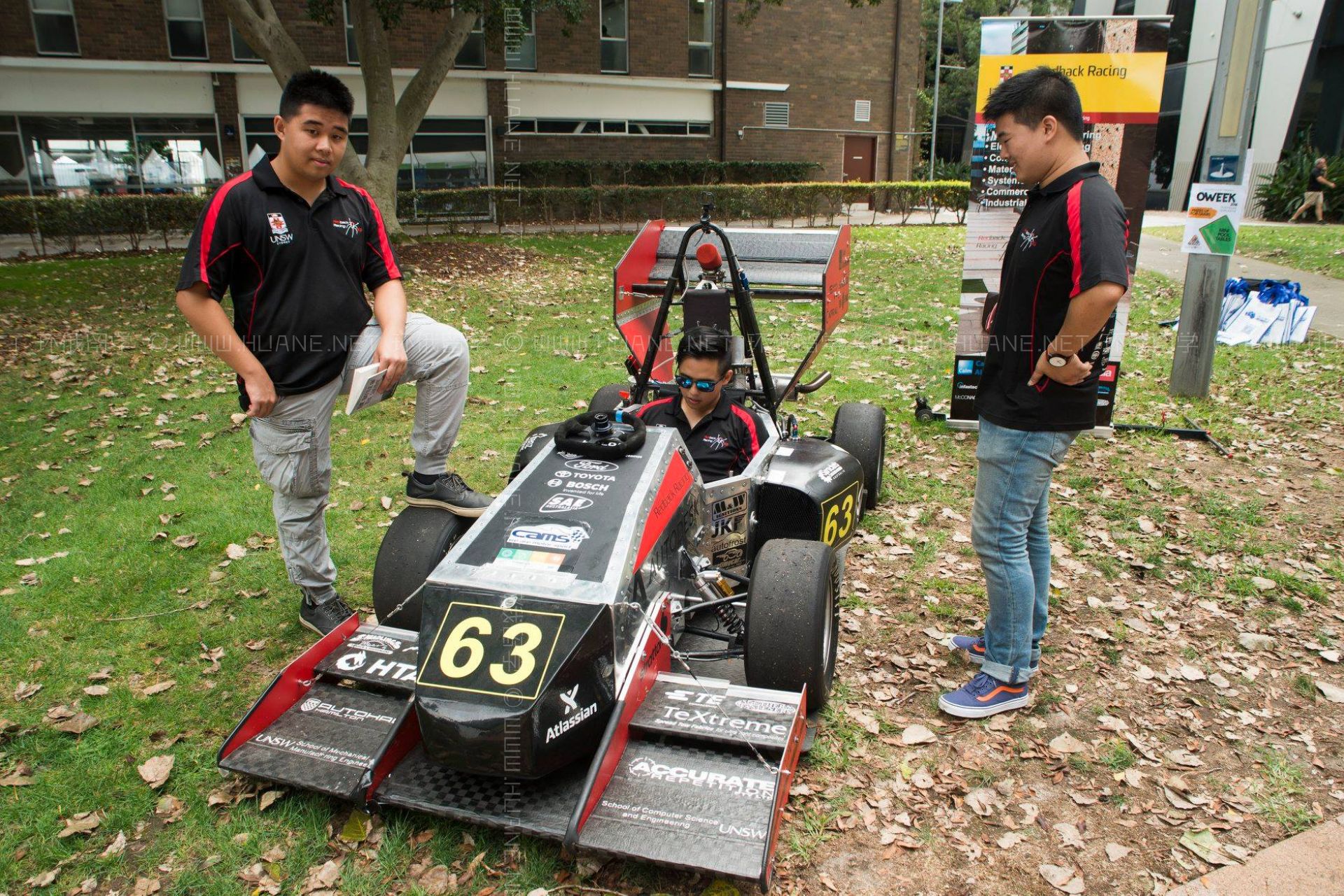 新南威爾士大學(xué)